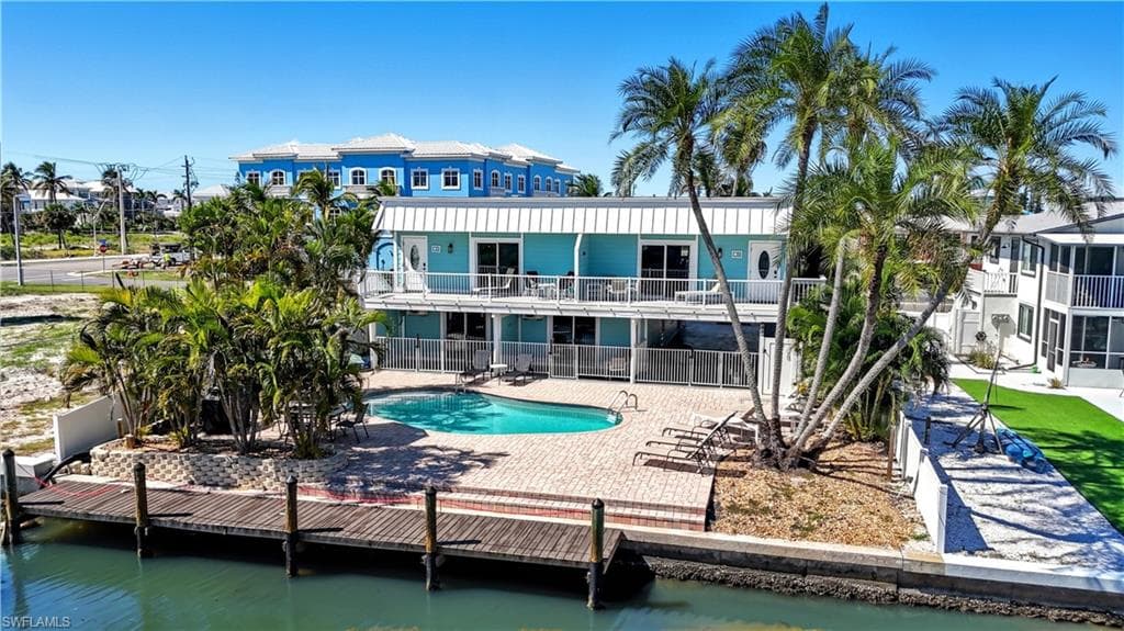 110 Bahia VIA, FORT MYERS BEACH FL 33931-1