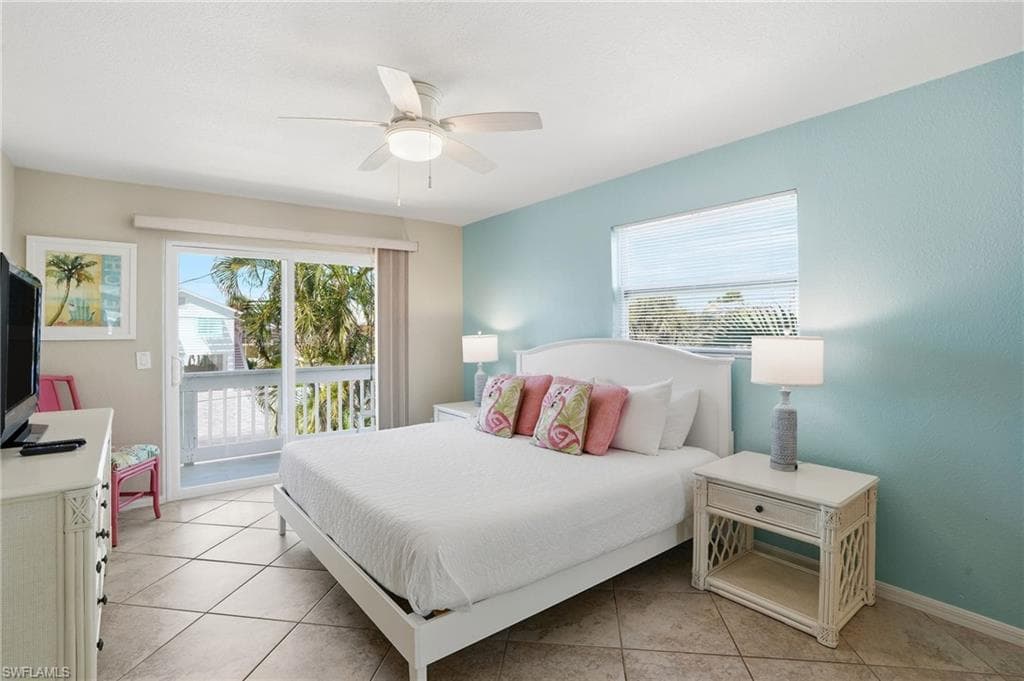 110 Bahia VIA, FORT MYERS BEACH FL 33931-28