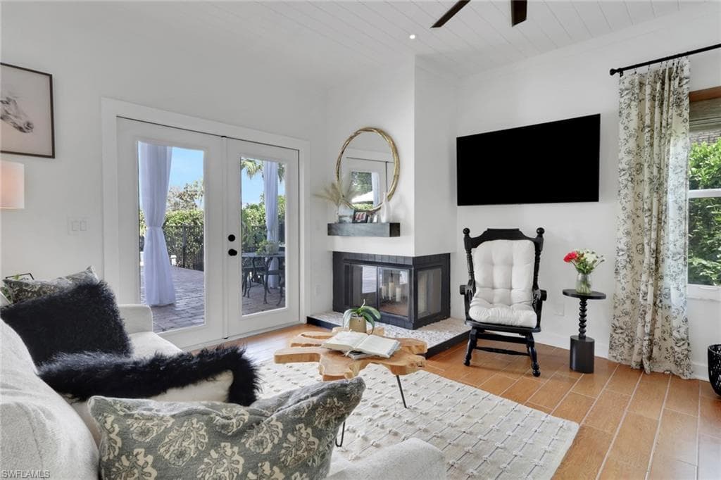 6555 Willow Lake CIR, FORT MYERS FL 33966-8