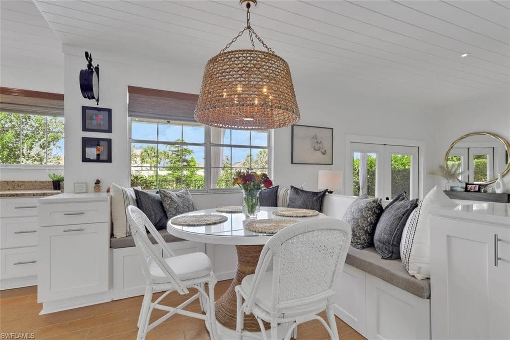 6555 Willow Lake CIR, FORT MYERS FL 33966-17