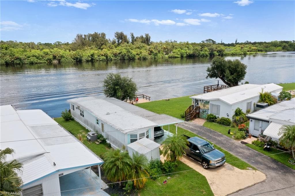 2012 S Olga DR # 25, FORT MYERS FL 33905-23