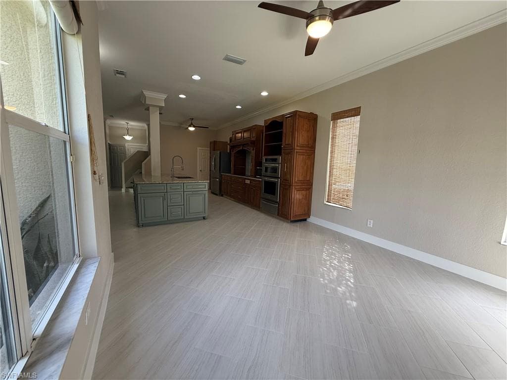 8689 Spring Mountain WAY, FORT MYERS FL 33908-5