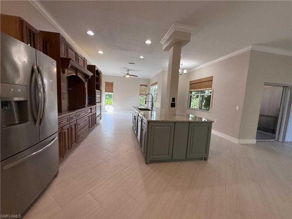 8689 Spring Mountain WAY, FORT MYERS FL 33908-2