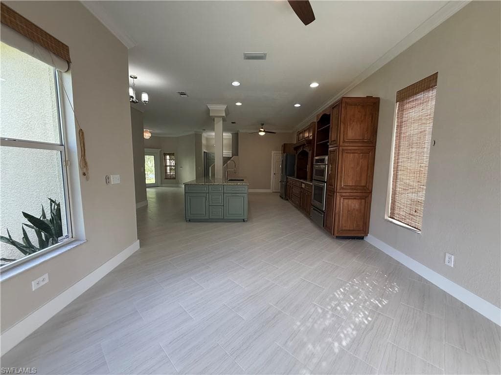 8689 Spring Mountain WAY, FORT MYERS FL 33908-4