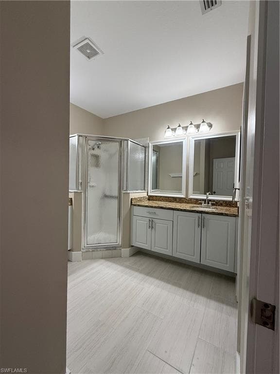 8689 Spring Mountain WAY, FORT MYERS FL 33908-29