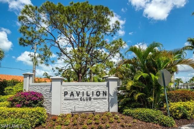 870 Gulf Pavilion DR 201-1