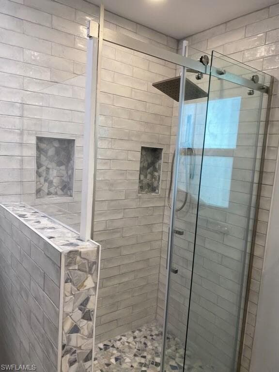 870 Gulf Pavilion DR 201-7