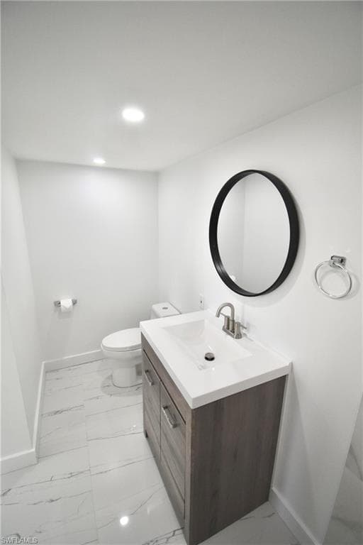 2116 Pineview RD, FORT MYERS FL 33901-17