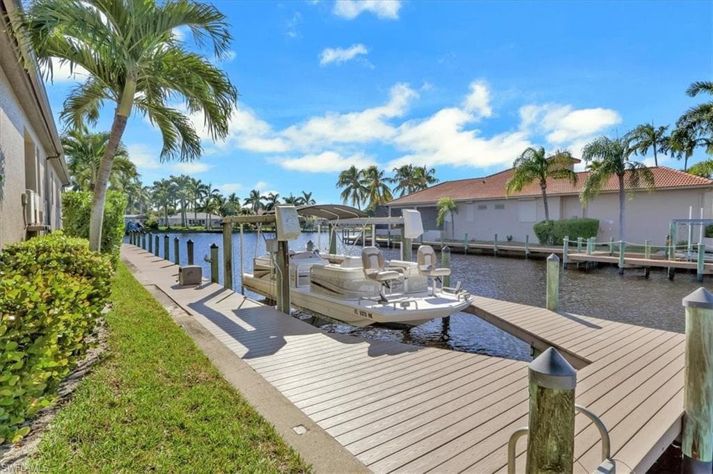 3526 SE 19th AVE, CAPE CORAL FL 33904-35