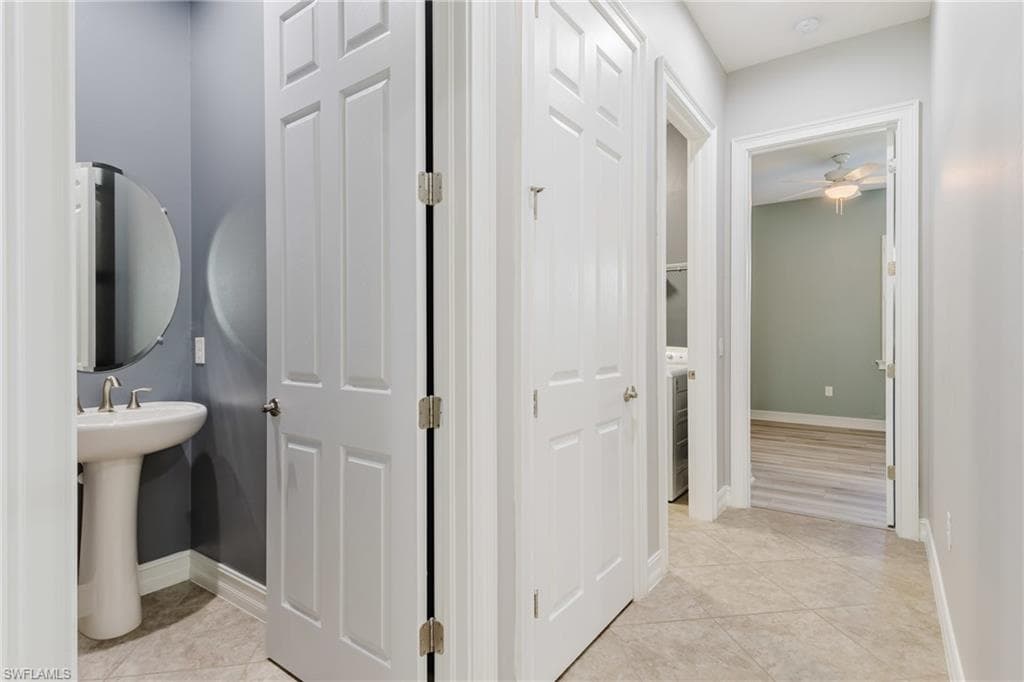 3149 Amadora CIR, CAPE CORAL FL 33909-25