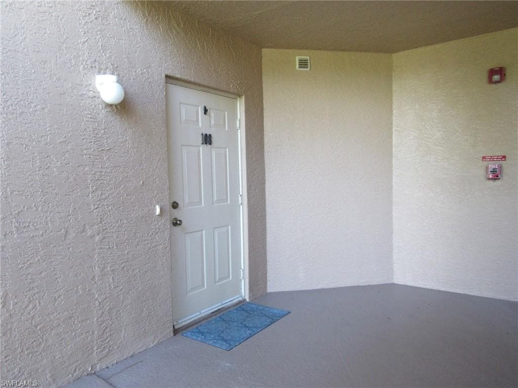 27079 Matheson AVE # 108, BONITA SPRINGS FL 34135-16