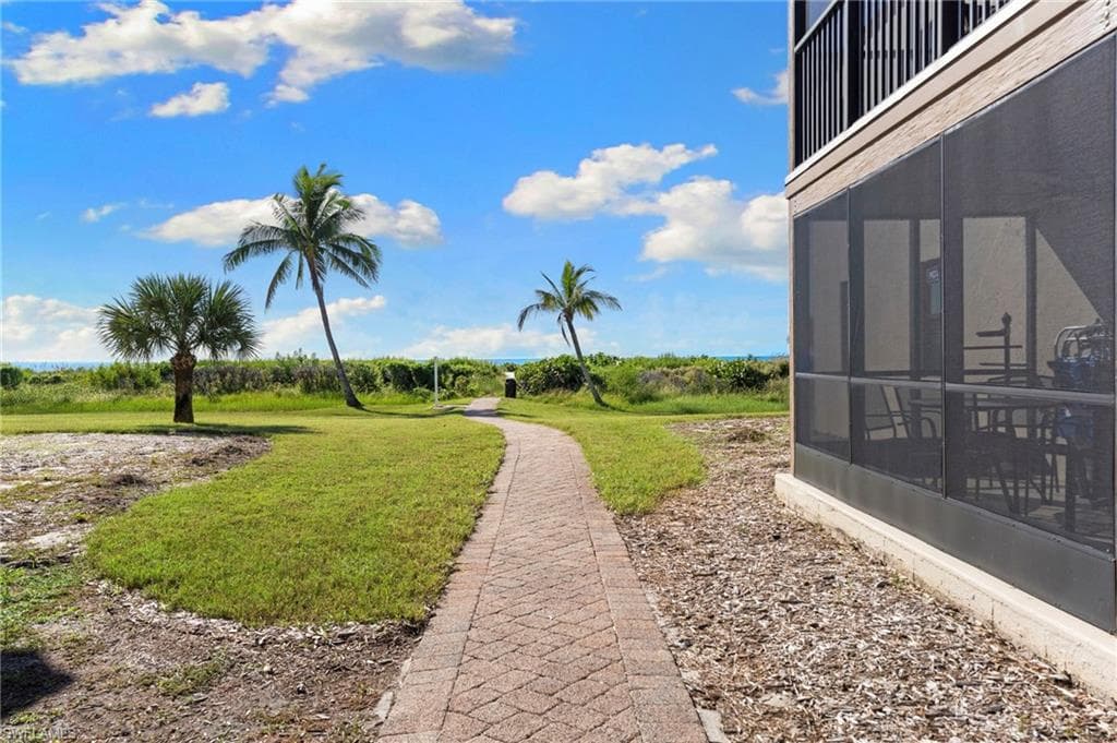 845 E Gulf DR # 121, SANIBEL FL 33957-28