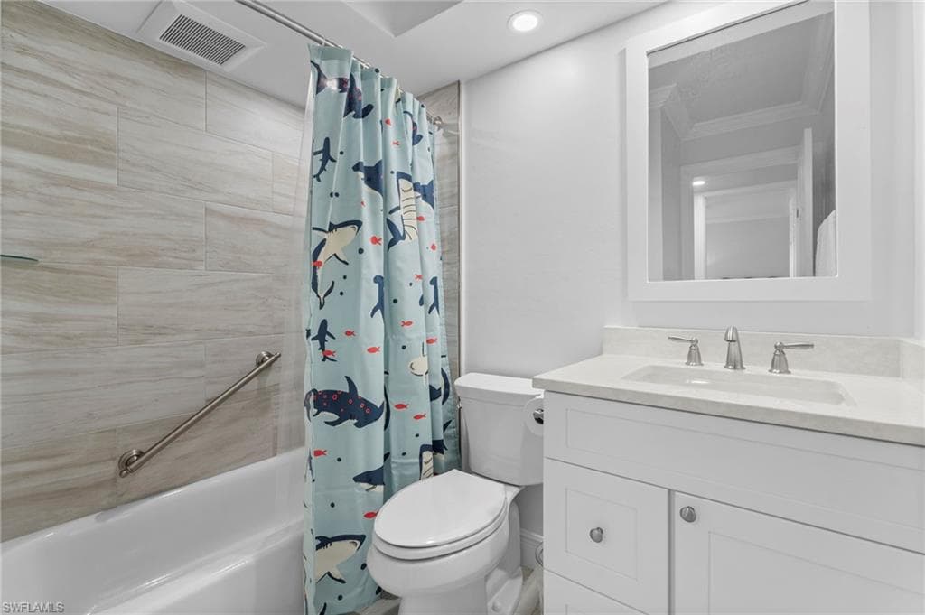 845 E Gulf DR # 121, SANIBEL FL 33957-20