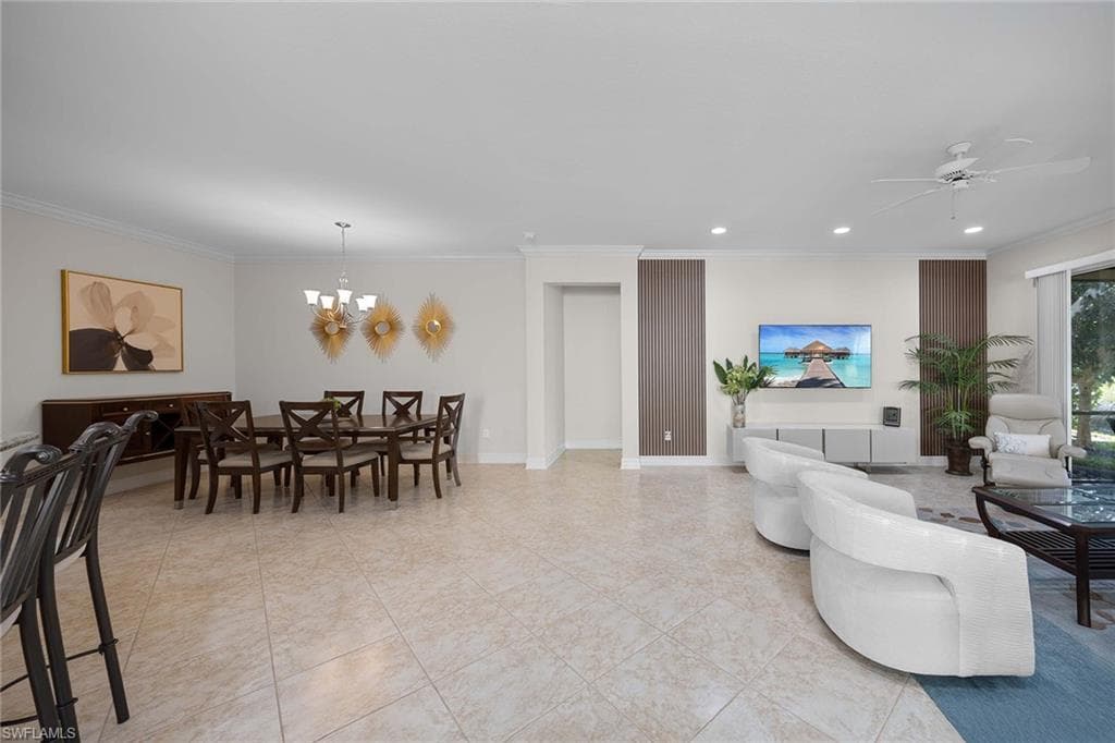 6542 Marbella DR, NAPLES FL 34105-6