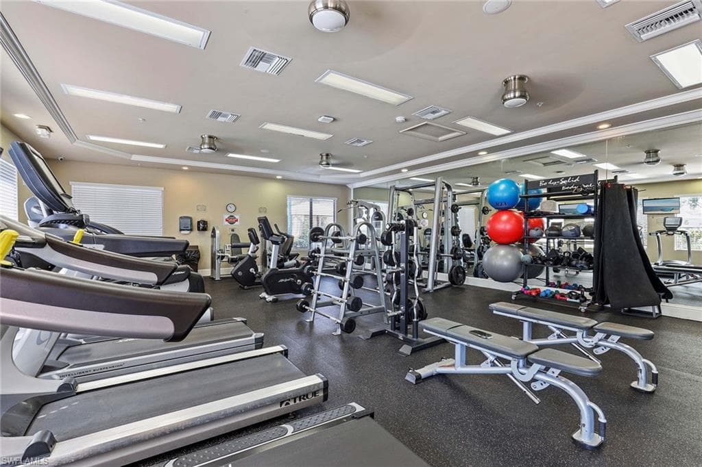 6542 Marbella DR, NAPLES FL 34105-48