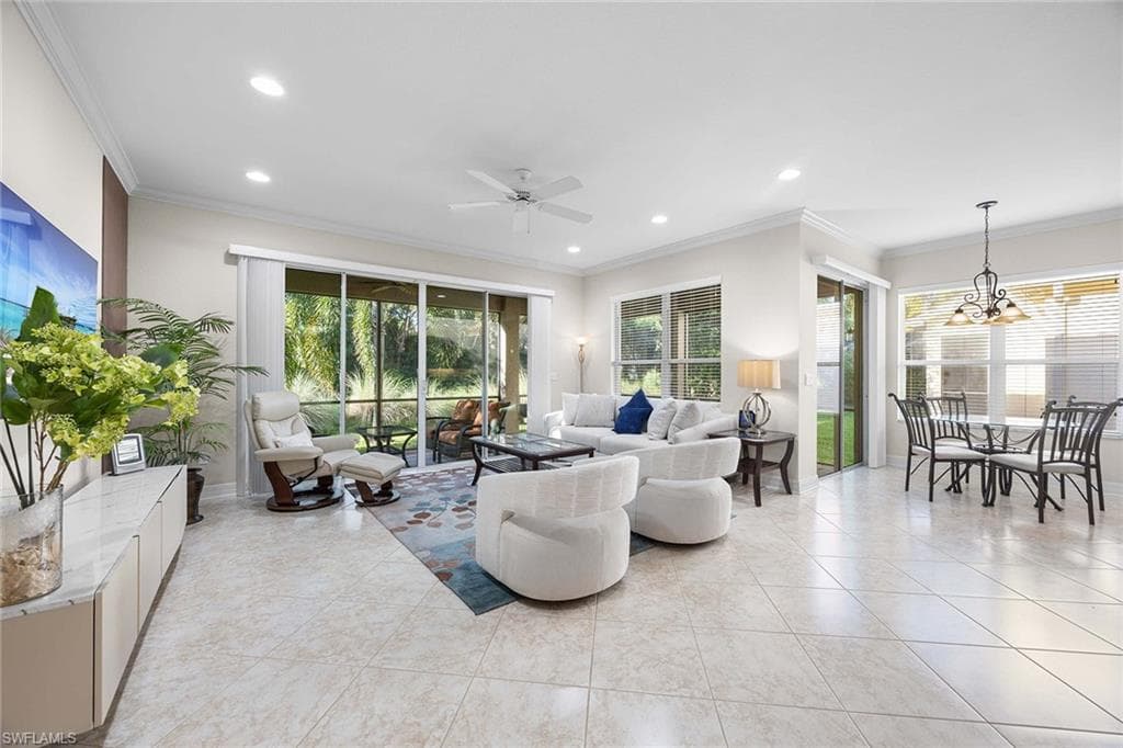 6542 Marbella DR, NAPLES FL 34105-7