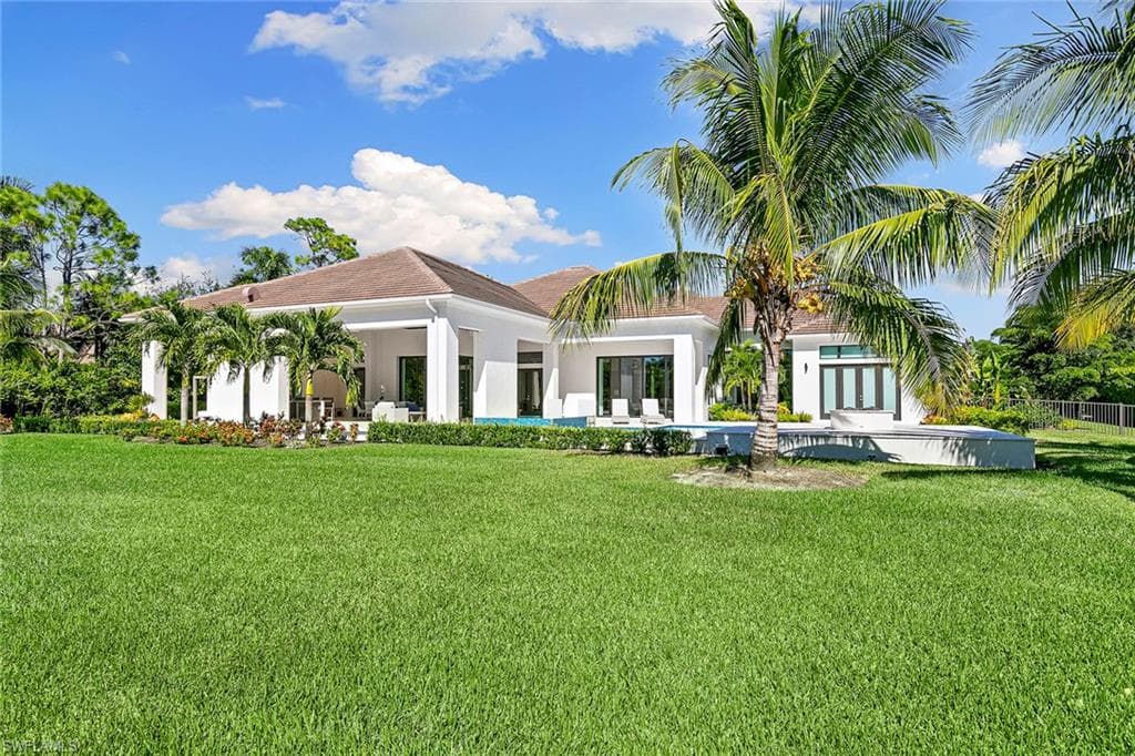 607 Myrtle RD, NAPLES FL 34108-21