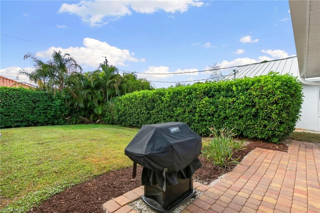 38 7th ST, BONITA SPRINGS FL 34134-22