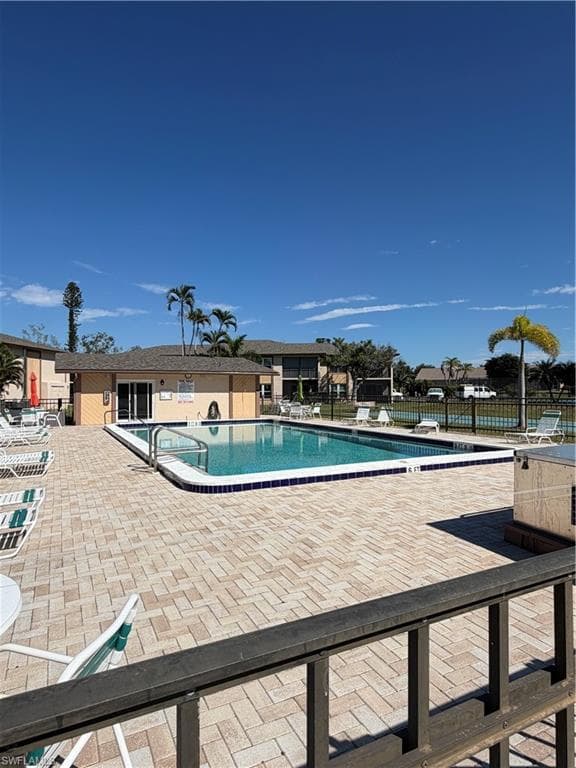 16881 Davis RD # 613, FORT MYERS FL 33908-5