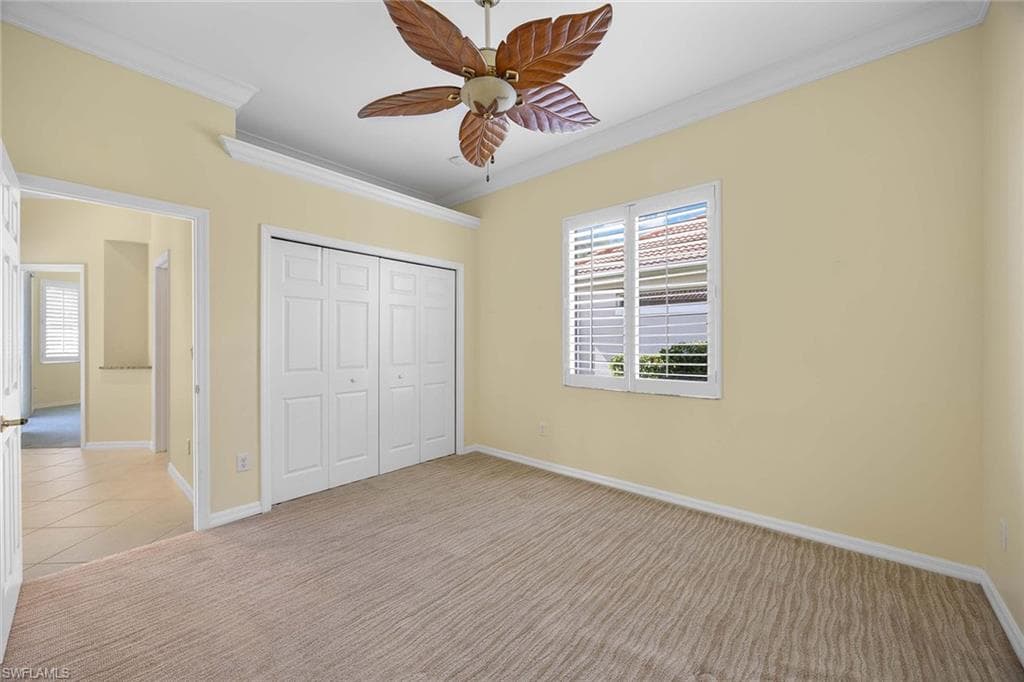 5024 Old Pond DR, NAPLES FL 34104-26