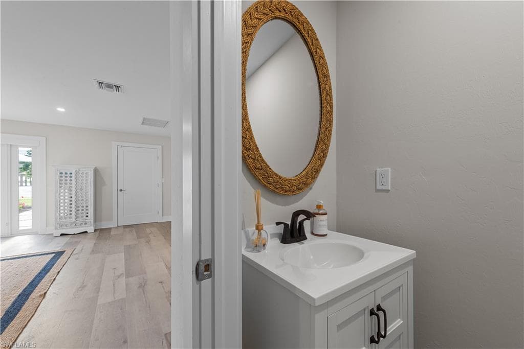 7987 Estero BLVD, FORT MYERS BEACH FL 33931-19