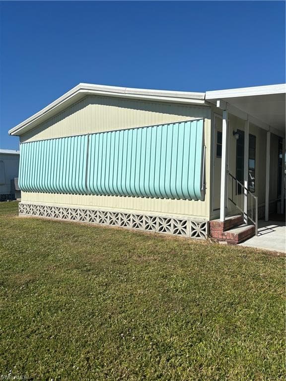 38 Island Lake LN, NAPLES FL 34114-2