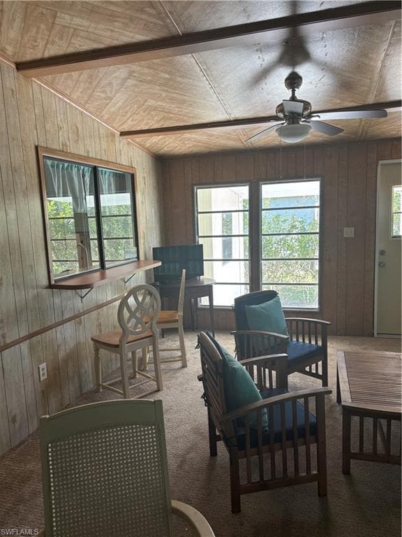 38 Island Lake LN, NAPLES FL 34114-9