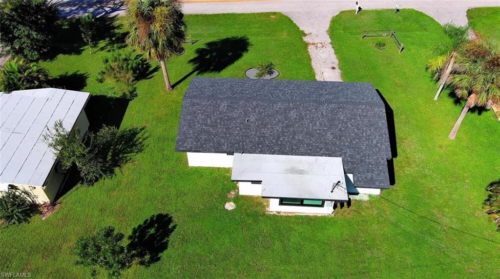 1922 Flamingo DR, NORTH FORT MYERS FL 33917-42