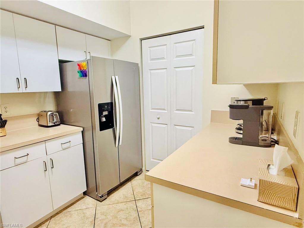 1820 Florida Club CIR 2210-11