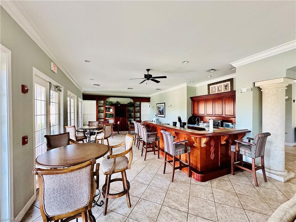 1820 Florida Club CIR 2210-35