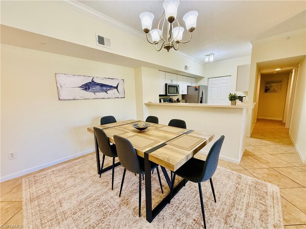 1820 Florida Club CIR 2210-8