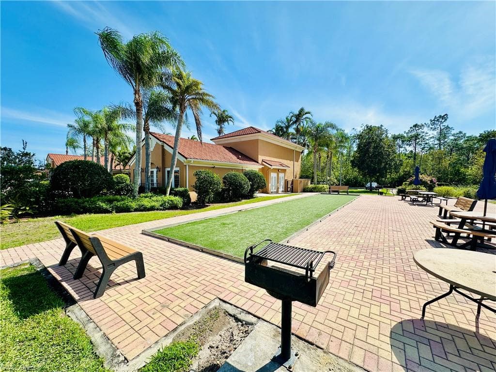 1820 Florida Club CIR 2210-29
