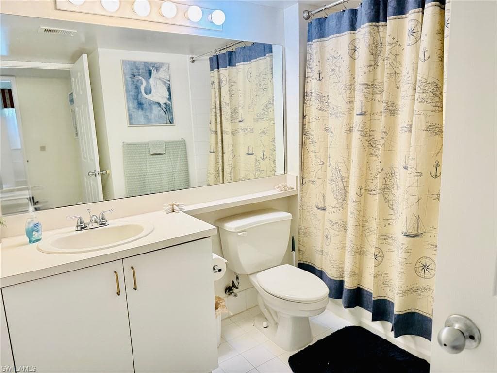 1820 Florida Club CIR 2210-20