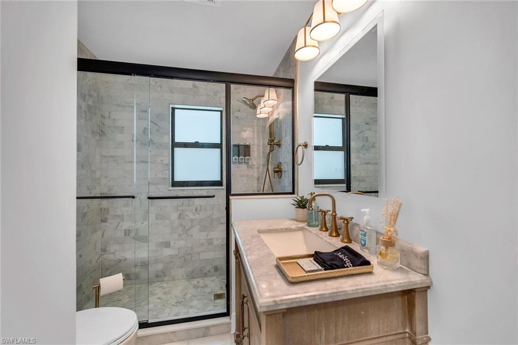 169 Ibis ST, FORT MYERS BEACH FL 33931-19