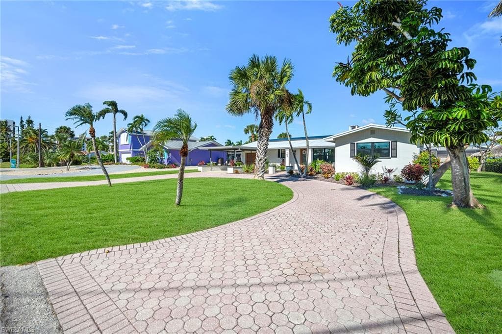 169 Ibis ST, FORT MYERS BEACH FL 33931-36