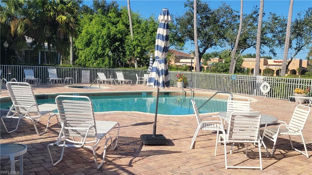 8694 Patty Berg CT, FORT MYERS FL 33919-17