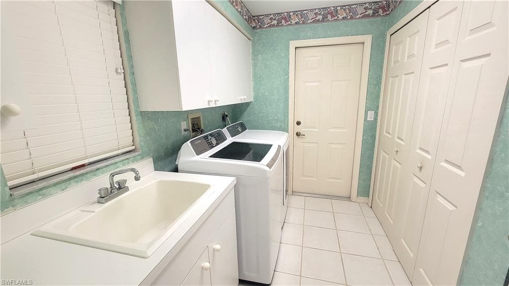 8694 Patty Berg CT, FORT MYERS FL 33919-14