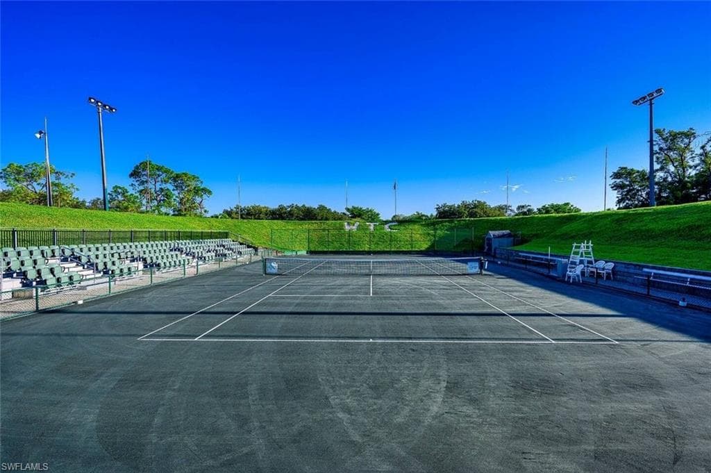 3323 Olympic DR # 726, NAPLES FL 34105-10