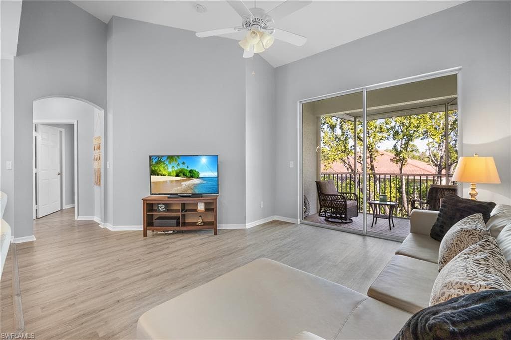 4247 Liron AVE # 201, FORT MYERS FL 33916-7