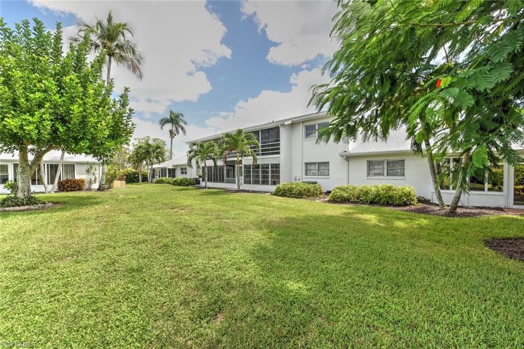 8740 Lueck LN # 5, FORT MYERS FL 33919-17