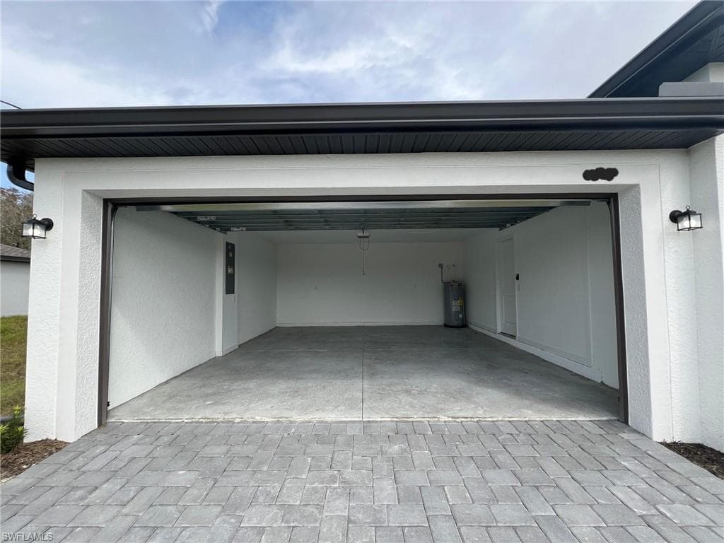 868 Winwood CIR, FORT MYERS FL 33913-4