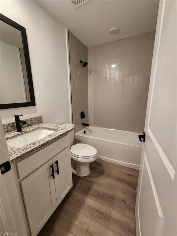 868 Winwood CIR, FORT MYERS FL 33913-29