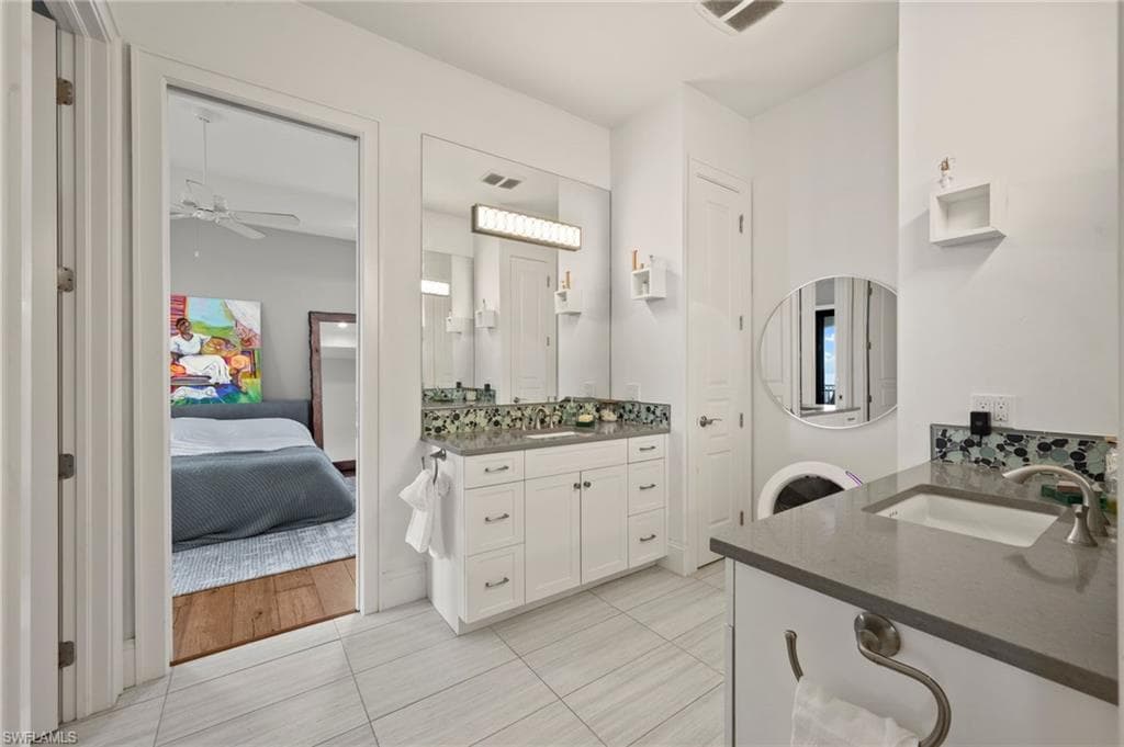 14994 Bonaire CIR, FORT MYERS FL 33908-39