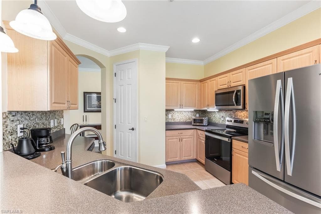 17465 Old Harmony DR # 101, FORT MYERS FL 33908-10