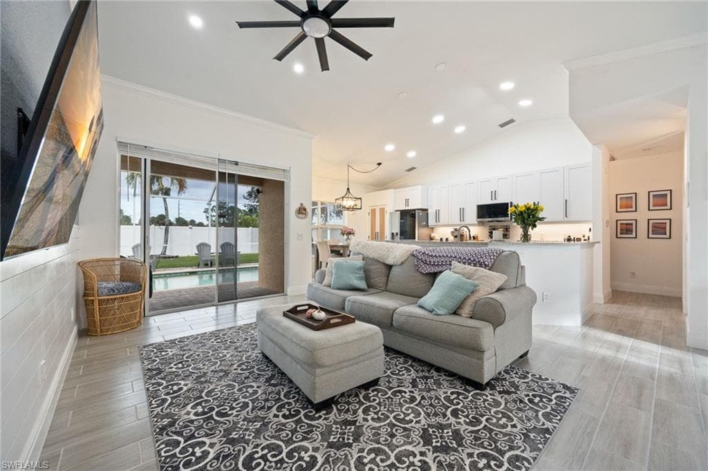 2939 Orange Grove TRL, NAPLES FL 34120-5