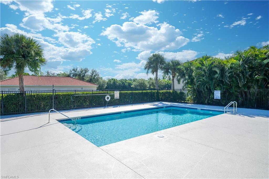 4110 Castilla CIR, FORT MYERS FL 33916-11