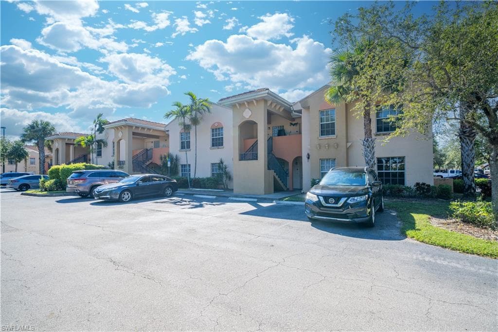 4110 Castilla CIR, FORT MYERS FL 33916-2