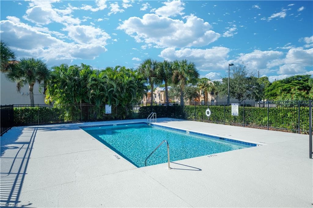 4110 Castilla CIR, FORT MYERS FL 33916-13