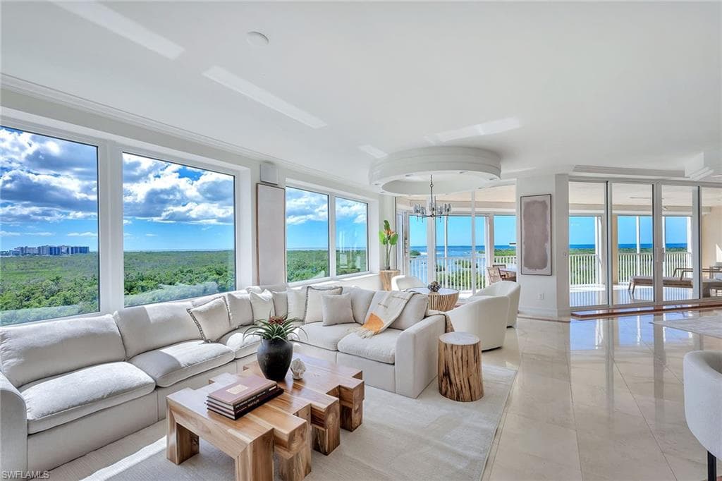 425 Dockside DR # 804, NAPLES FL 34110-6