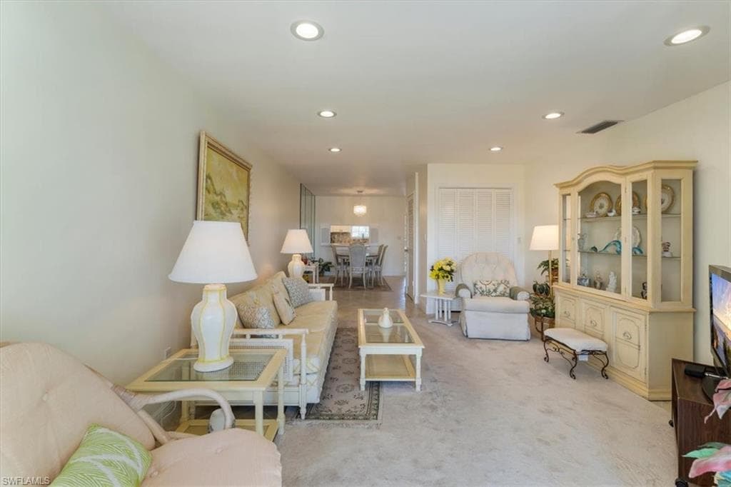 315 Saint Andrews BLVD # B32, NAPLES FL 34113-8